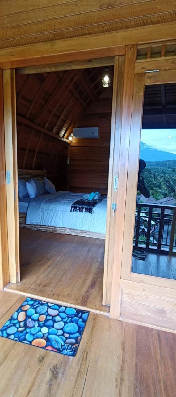 Giri Swari Homestay Сидемен Екстериор снимка