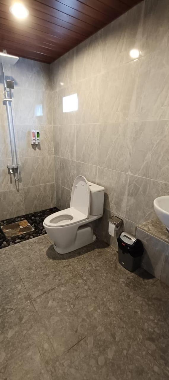 Giri Swari Homestay Сидемен Екстериор снимка